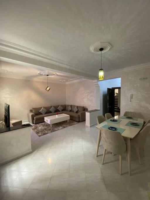 Appartement Au Centre-Ville De Tanger Nejma N°31 エクステリア 写真